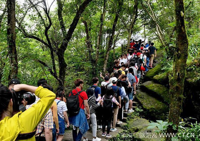中国暑期旅游市场有望重回复苏轨道