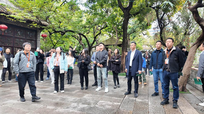 大会组织参会嘉宾开展“环两江”文旅精品线路实地考察。 (2).png