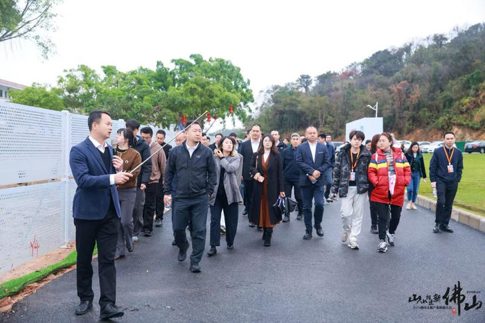 大会组织参会嘉宾开展“环两江”文旅精品线路实地考察。 (1).png